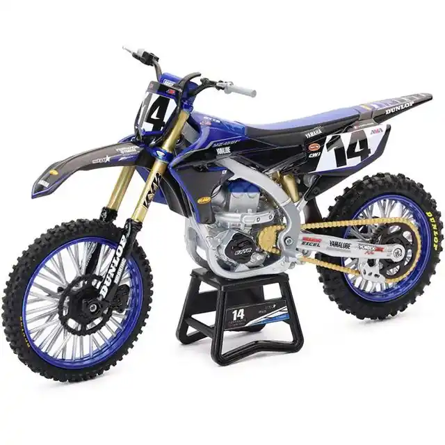 Acheter Direct NEWRAY Réplique 1/12ème MOTO YAMAHA 450 YZF DYLAN FERRANDIS